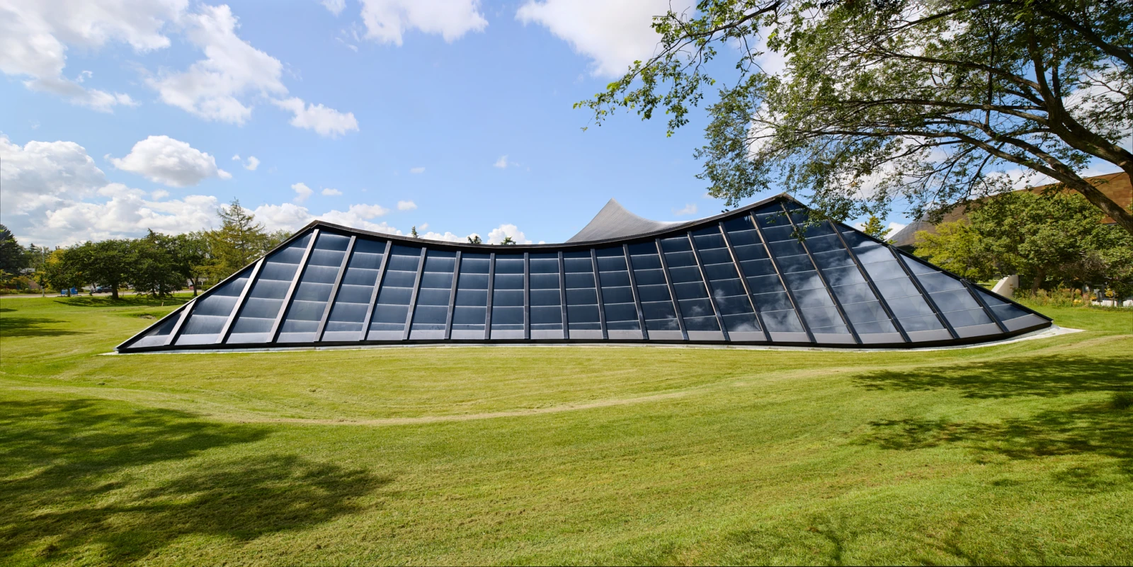 Peter Hemingway Pool Exterior Low Res12